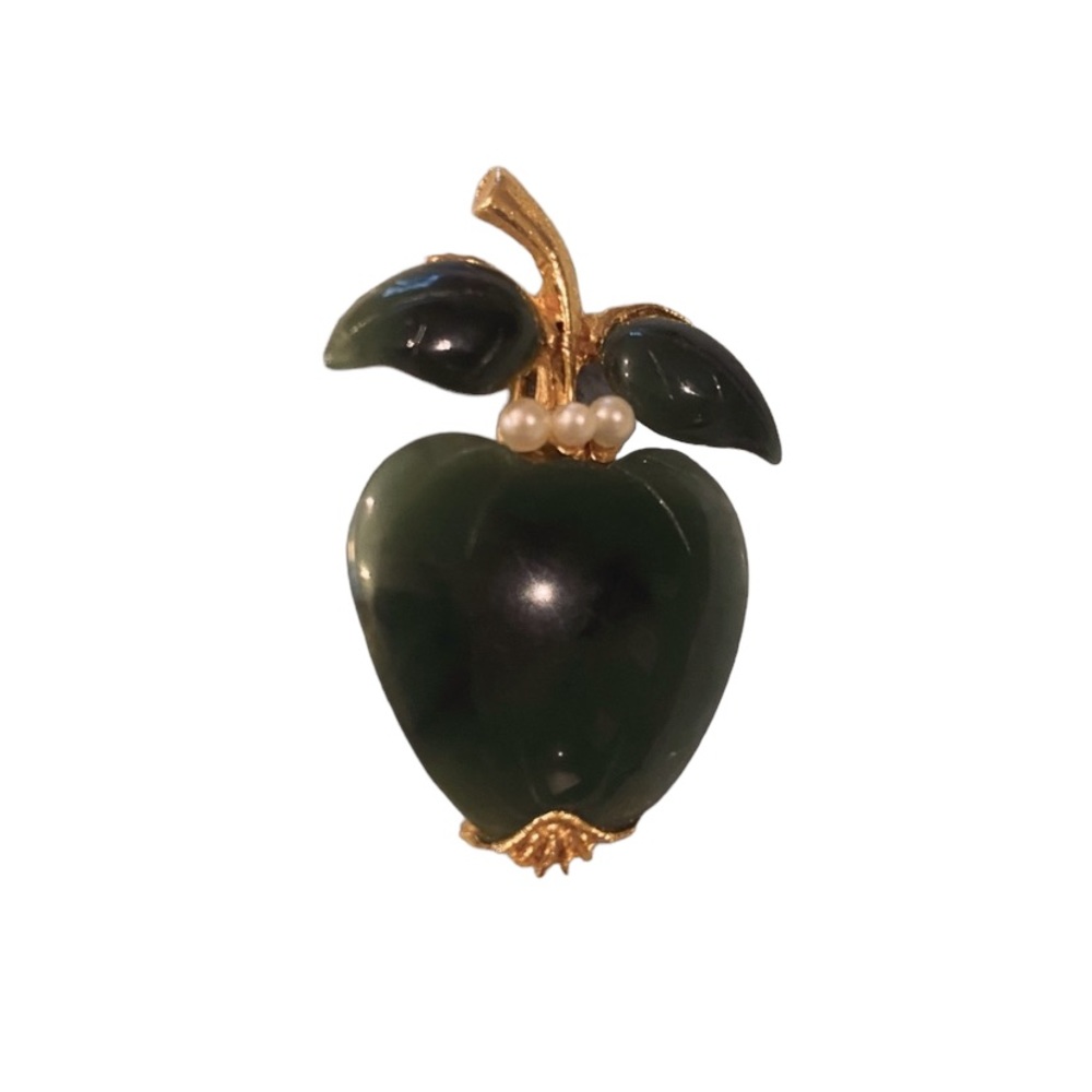 Vintage Green Apple jade and gold pin